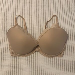 Natori Feathers Bra EUC 36DDD